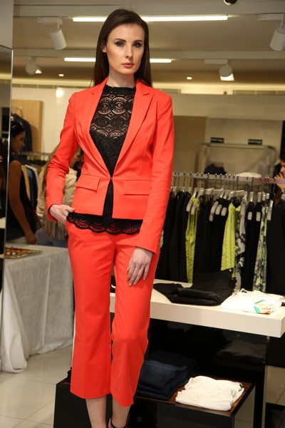 You are finally able to shop Guess by Marciano, in Lebanon. 